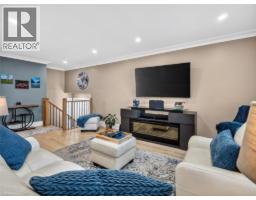 6986 GLENGOWAN Crescent - 13