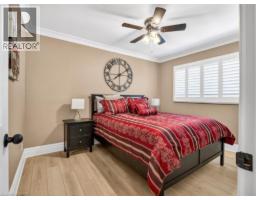 6986 GLENGOWAN Crescent - 22