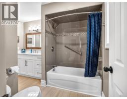6986 GLENGOWAN Crescent - 25
