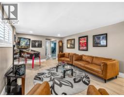 6986 GLENGOWAN Crescent - 28