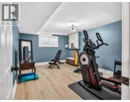 6986 GLENGOWAN Crescent - 31