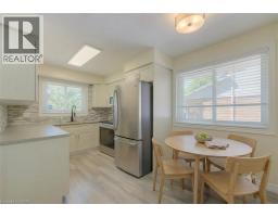 136 DUNSMERE Drive - 14