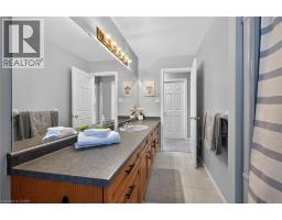 11 STUART Street - 21