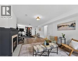 11 STUART Street - 29