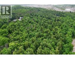581 TOWNLINE Road W - 4