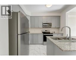 8 ROYWOOD Street - 11