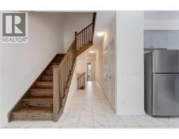 8 ROYWOOD Street - 18