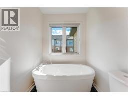 8 ROYWOOD Street - 34