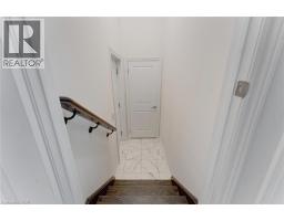8 ROYWOOD Street - 36