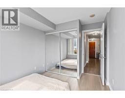 310 BURNHAMTHORPE Road W UnitNo. 401 - 19