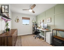 16 WHITE SANDS Court - 18
