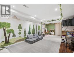 16 WHITE SANDS Court - 24