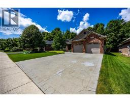 122 DONJON Boulevard - 2