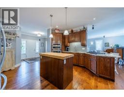 122 DONJON Boulevard - 8