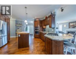 122 DONJON Boulevard - 9