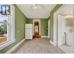 11 BYRON Street - 29
