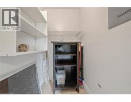 11 BYRON Street - 32