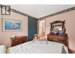 273 NEWPORT Place - 28