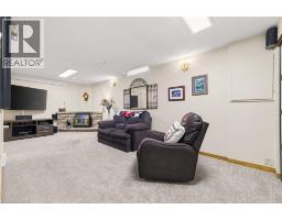 273 NEWPORT Place - 33