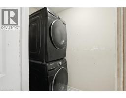 584 JULIA Drive - 23