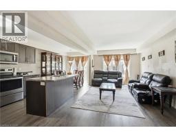 584 JULIA Drive - 4