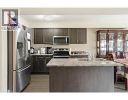 584 JULIA Drive - 6