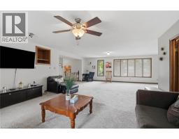 85 STUART Street - 16