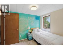 85 STUART Street - 23