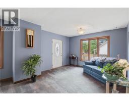 85 STUART Street - 28