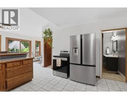 85 STUART Street - 9