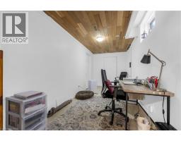 4501 FRANCES Crescent - 31