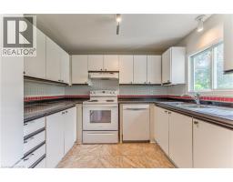 6 PINETREE Court - 11