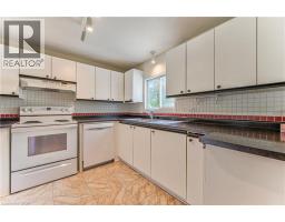 6 PINETREE Court - 12