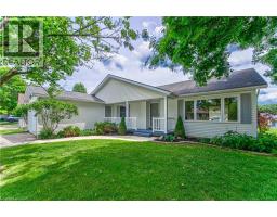 6 PINETREE Court - 2