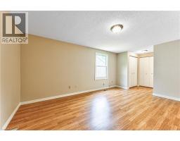 6 PINETREE Court - 24