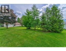 6 PINETREE Court - 33