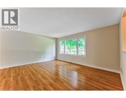 6 PINETREE Court - 6