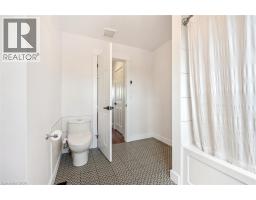 304 DANIEL Crescent - 31