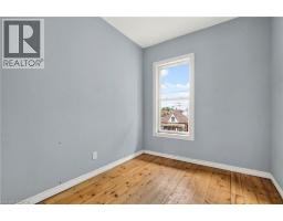 86 SHERMAN Avenue N - 29