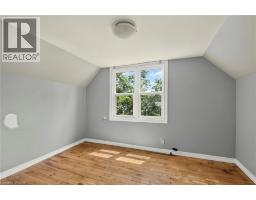 86 SHERMAN Avenue N - 35
