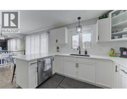 21 WEST TREE Drive - 13