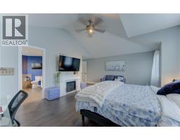 21 WEST TREE Drive - 18