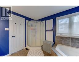 21 WEST TREE Drive - 20