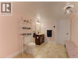 21 WEST TREE Drive - 32
