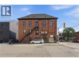 45 WELLINGTON Street N - 3