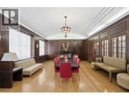 404 W KING Street W UnitNo. 212 - 32