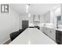39 DUNNING Way - 9