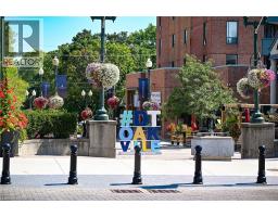 100 LAKESHORE Road E UnitNo. 1105 - 33