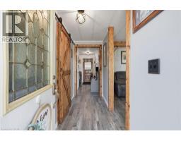 90 FAIRVIEW Crescent - 7