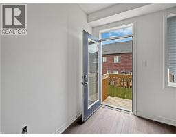 82 GLEDHILL Crescent - 14
